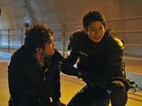 ドラマ S 最後の警官 第1話 俺は誰も死なせないその男の手は命の盾 第3の特殊部隊誕生 フル動画 初月無料 動画配信サービスのビデオマーケット ドラマ S 最後の警官 第1話 俺は誰も死なせないその男の手は命の盾 第3の特殊部隊誕生 フル動画 初月無料 動画配信サービスのビデオマーケット