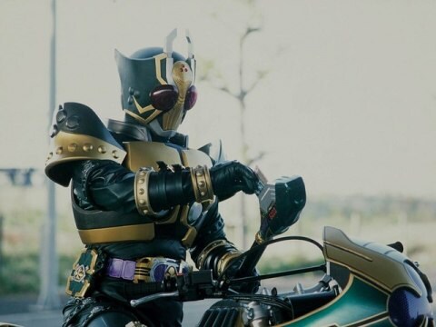 ドラマ 仮面ライダー剣 第17話 フル動画 初月無料 動画配信サービスのビデオマーケット