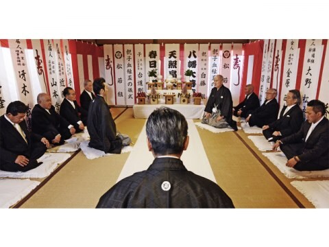 映画 仁義なきやくざ2 仁義なきやくざ2 フル動画 初月無料 動画配信サービスのビデオマーケット