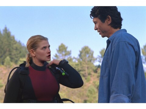 映画 レッド ウォーター サメ地獄 レッド ウォーター サメ地獄 字幕版 フル動画 初月無料 動画配信サービスのビデオマーケット