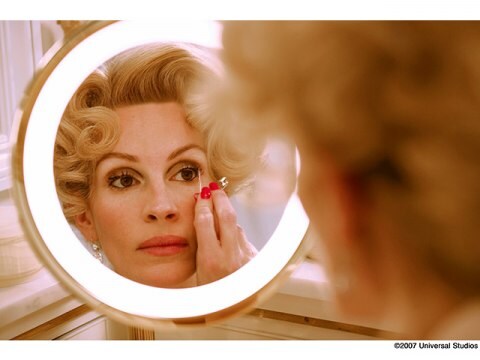 映画 チャーリー ウィルソンズ ウォー チャーリー ウィルソンズ ウォー 吹き替え 字幕版 フル動画 初月無料 動画配信サービスのビデオマーケット 映画 チャーリー ウィルソンズ ウォー チャーリー ウィルソンズ ウォー 吹き替え 字幕版 フル動画 初月無料 動画配信サービスのビデオマーケット