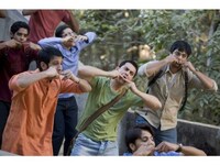 映画 きっと うまくいく きっと うまくいく 字幕版 フル動画 初月無料 動画配信サービスのビデオマーケット