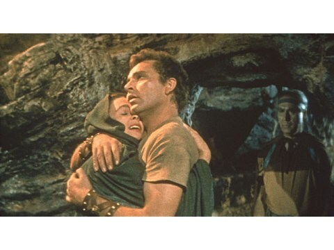 映画 聖衣 聖衣 字幕版 フル動画 初月無料 動画配信サービスのビデオマーケット