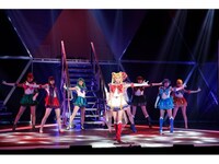 アニメ ミュージカル 美少女戦士セーラームーン Un Nouveau Voyage の動画 初月無料 動画配信サービスのビデオマーケット アニメ ミュージカル 美少女戦士セーラームーン Un Nouveau Voyage の動画 初月無料 動画配信サービスのビデオマーケット
