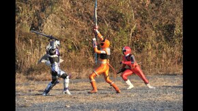 BATTLE2 暗躍する謎の鎧