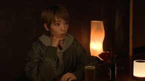 #12 芸能記者の女