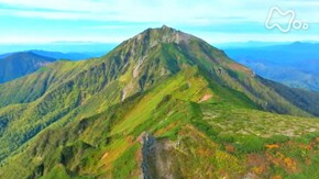 北海道 ニペソツ山 秋