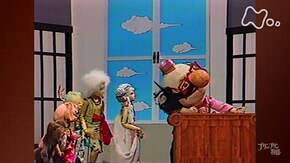 (8)