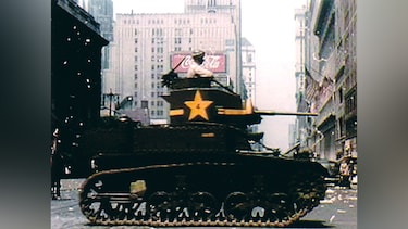 戦時下のパレード カラー記録
